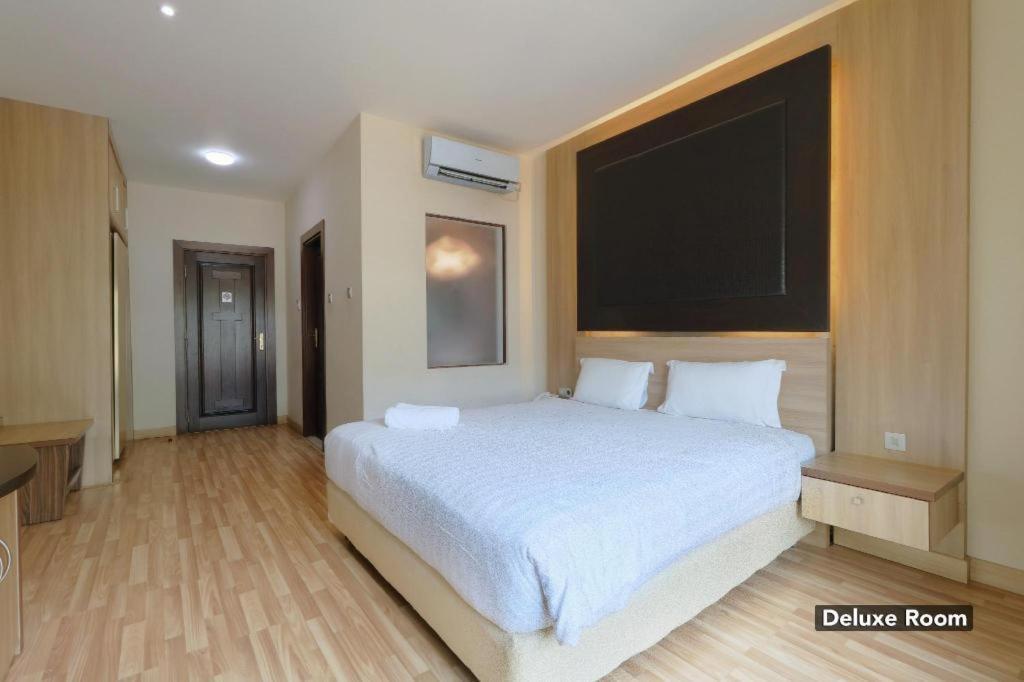Mutiara Suites Dżakarta Zewnętrze zdjęcie